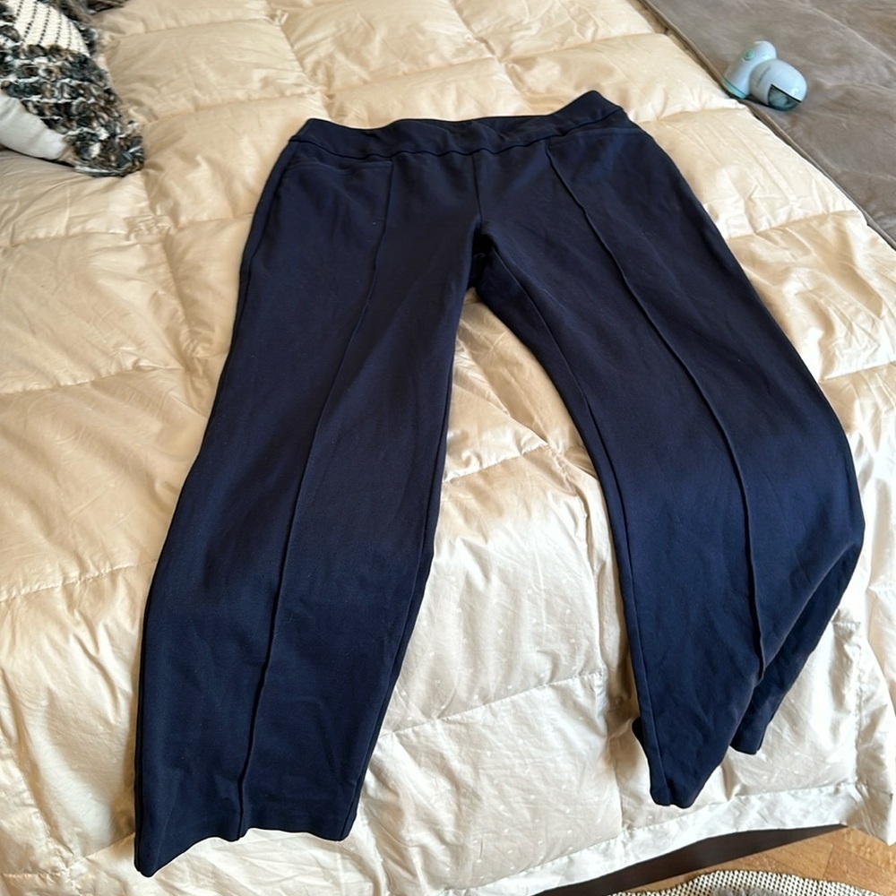 Navy pull on pant MP rayon blend front seam 32 waist flat straight leg wide wais